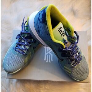 NIB Nike Kyrie Flytrap V Ocean Cube Basketball Shoe CZ4100-300- Blue 11